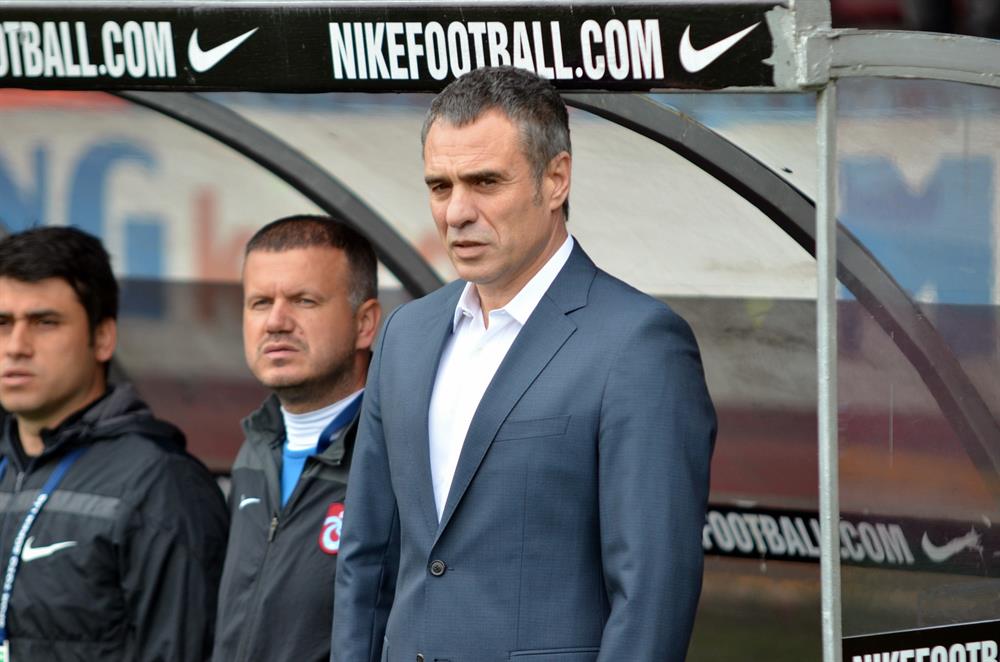 Ersun Yanal, Trabzonspor'a imza atması halinde bordo mavililerdeki 3.teknik adamlık dönemini geçirecek.