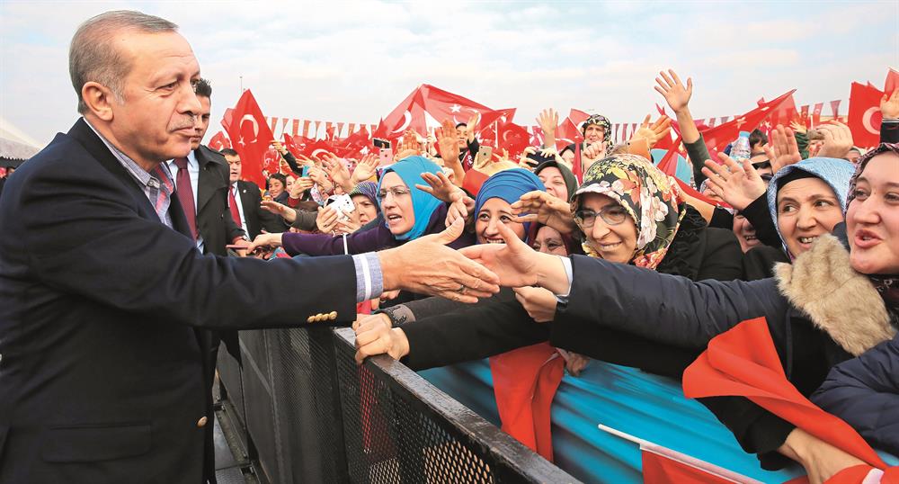 Erdoğan, İstanbul Büyükşehir Belediyesi'nin Yeni İleri Biyolojik Atıksu Arıtma Tesisleri ile Çevre Yatırımları Toplu Açılış Töreni'ne katıldı.