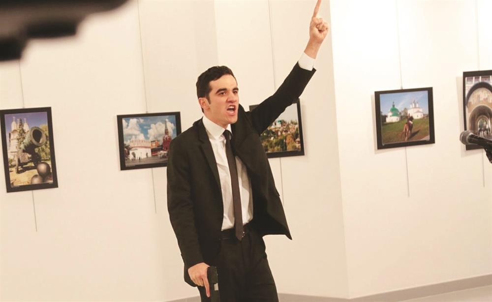 Tetikçi Altıntaş'ın FETÖ ile bağlantıları ortalara saçıldı.