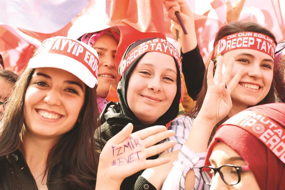 Cumhurbaşkanı İzmir'de: Haydi Gel Dök Denize