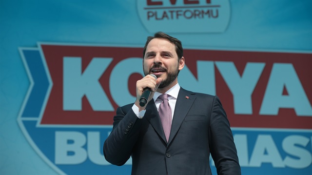 Bakan Albayrak, “Cenab-ı Allah’a hamdolsun. Büyük Türkiye’nin temeli, bu tarihi günde aziz milletimizin feraseti ile atılmış oldu. Teşekkürler Türkiye" dedi.