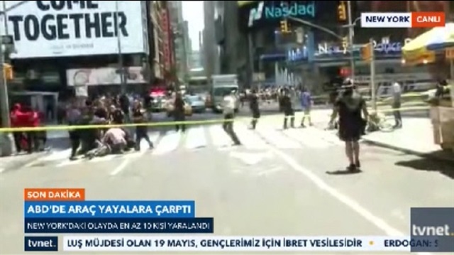 New York'ta dehşet: Araç yayalara çarptı