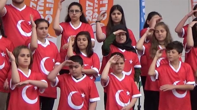 İstiklal Marşı'nı bir de onlardan dinleyin