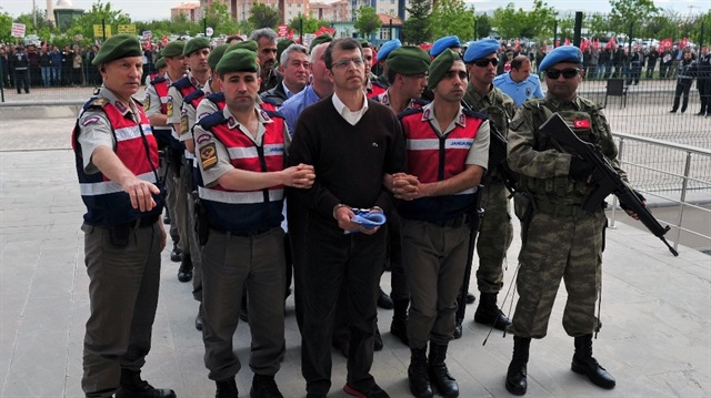 Sanıklar her celseye yoğun güvenlik önlemleri altında getiriliyor.