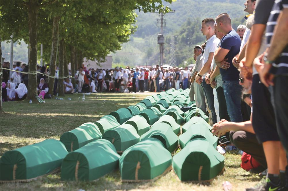 İkinci Dünya Savaşı’ndan sonraki en büyük soykırımın kurbanları 22. yılında anıldı.