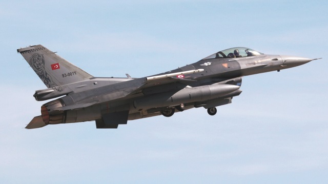 Terör örgütü PKK hadeflerine hava operasyonu düzenlendi.