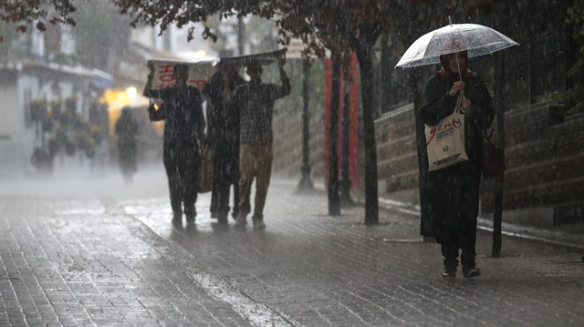 Meteorolojiden sağanak yağış uyarısı yapıldı.