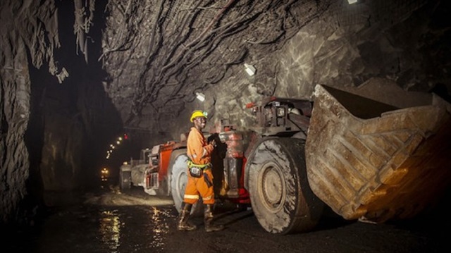Acacia Mining cash shrinks in first half, staff arrested in Tanzania Acacia Mining cash shrinks in first half, staff arrested in Tanzania
