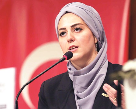 Nilhan Osmanoğlu