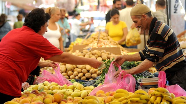 Ekonomistler, temmuz ayında Tüketici Fiyat Endeksinin (TÜFE) yüzde 0,03 artacağını tahmin ediyordu.