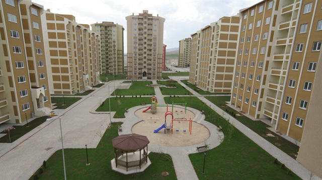 TOKİ konut üretimini sürdürüyor