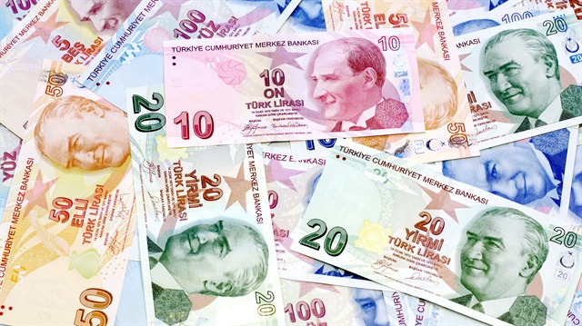Bankadaki parasını çekmeyi unutan vatandaş, son dönemde hayat poliçesinde biriken parası ile aracından dolayı alması gereken hasar alacağını da sigorta şirketlerinde bırakmaya başladı.