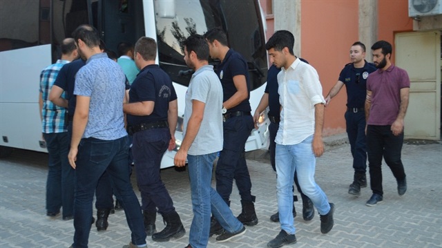 Mardin'de 8 FETÖ'cü tutuklandı