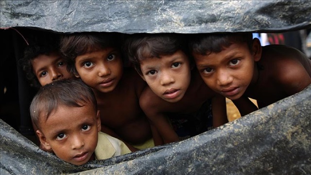 Myanmar accused of laying mines, causing Rohingya injuries