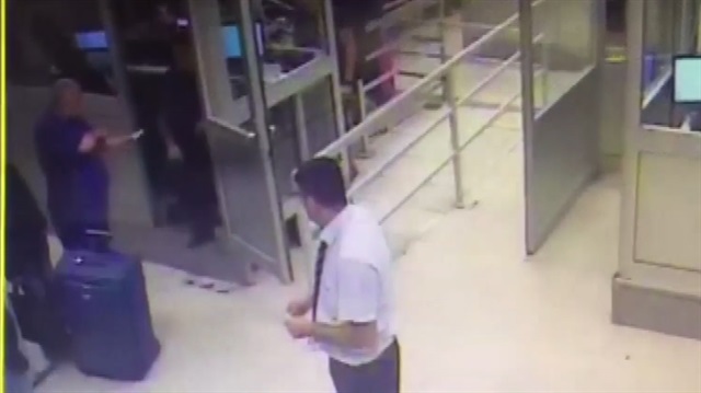 Gürcistan'a kaçmak isteyen kadın valizde yakalandı
