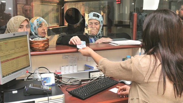 Önümüzdeki hafta Meclis'e sevk edilmesi beklenen torbadan, esnafa ve emeklilere de müjde çıkması bekleniyor.