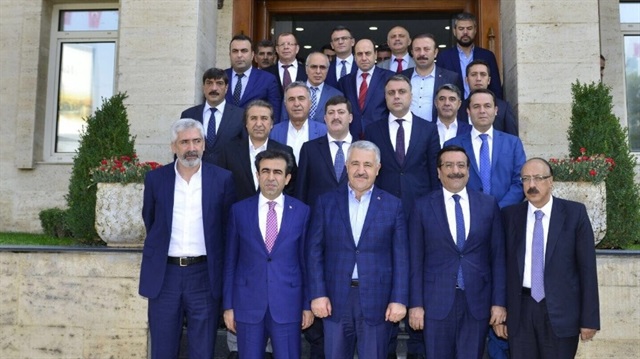 Diyarbakır Ticaret ve Sanayi Odası (DTSO) ile Ticaret Borsası (DTB), Ulaştırma, Denizcilik ve Haberleşme Bakanı Ahmet Arslan’la biraraya geldi.