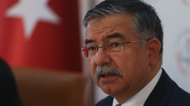 Milli Eğitim Bakanı İsmet Yılmaz