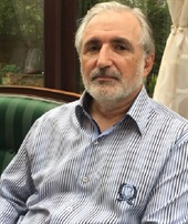 Camiye giderken bıçaklanan doktordan örnek davranış