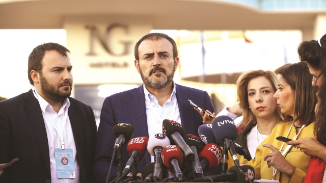 Ünal, “Melih Bey’in daha önce de talep ettiği bir randevuya verilmiş rutin bir cevaptı” dedi.