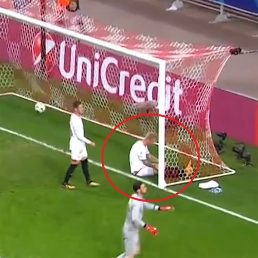 Eski Fenerbahçeli Kjaer'in hatası pahalıya patladı