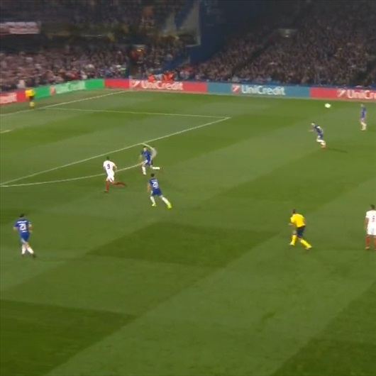Dzeko'dan Van Basten golü!