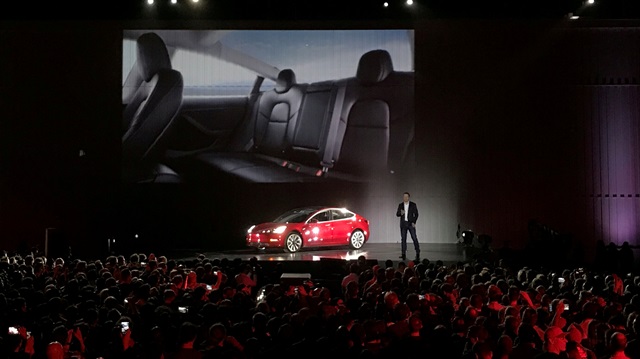 UAW accuses Tesla of anti-union practices UAW accuses Tesla of anti-union practices