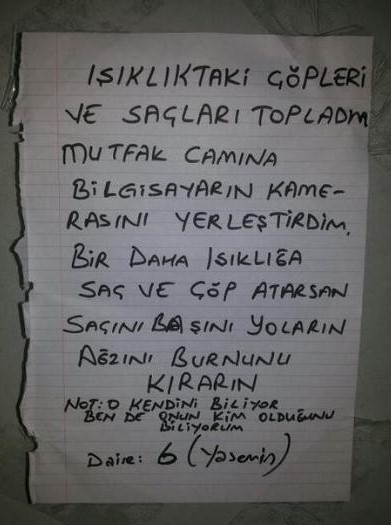 İsyan bayrağını çekmiş apartman yöneticilerinden güldüren 26 uyarı 