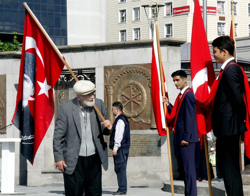 Gençlerin bayramı 19 Mayıs: Yurt genelinden manzaralar