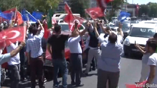 Democracy watches on Vatan Avenue