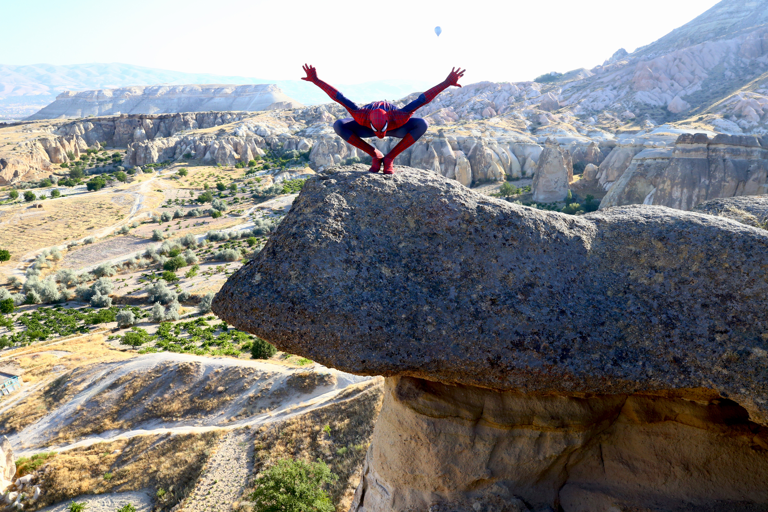 Turkish 'Spider-Man' on duty in Turkey's Cappadocia​​​​​​​