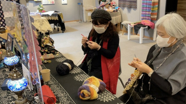 Turkish, Japanese traditions merged through crocheting