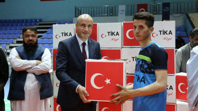 تيكا التركية تقدم دعماً لبطولة كرة المضرب المقامة في أفغانستان
