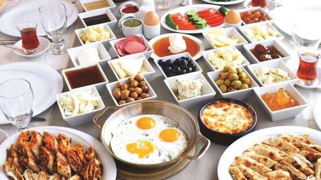 Ovalı Konya Mutfağı ile İstanbul’da Konya usulü kahvaltı