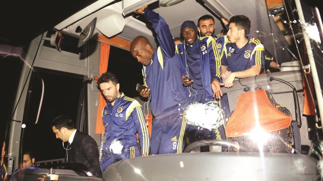 Trabzonspor Yöneticisi Aslandan Fenerbahçe otobüsüne saldırı açıklaması Trabzonspor Yöneticisi Aslandan Fenerbahçe otobüsüne saldırı açıklaması