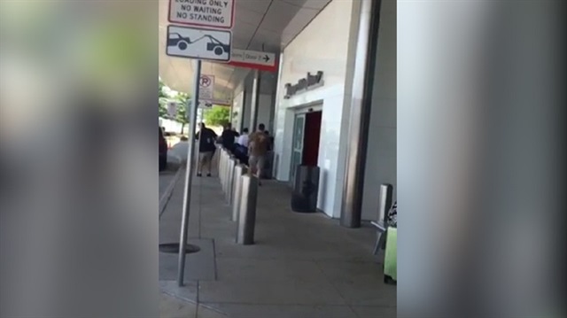 ABD'de havalimanında silah sesleri