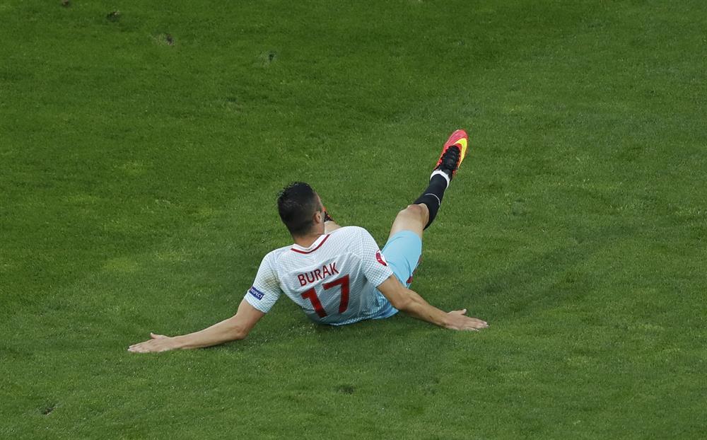 Türkiye-Çek Cumhuriyeti : 2-0 MAÇ ÖZETİ VE GOLLERİ