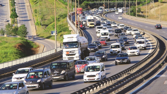 Tatilciler Dönüş Yolunda 27