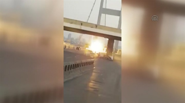 Köprüde TOMAnın tank tarafından vurulma anı