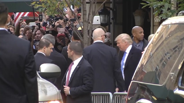 Trump oy kullandığı okulda protesto edildi