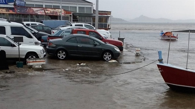 Ayvalık'ta okullar tatil! Son dakika Balıkesir haberleri
