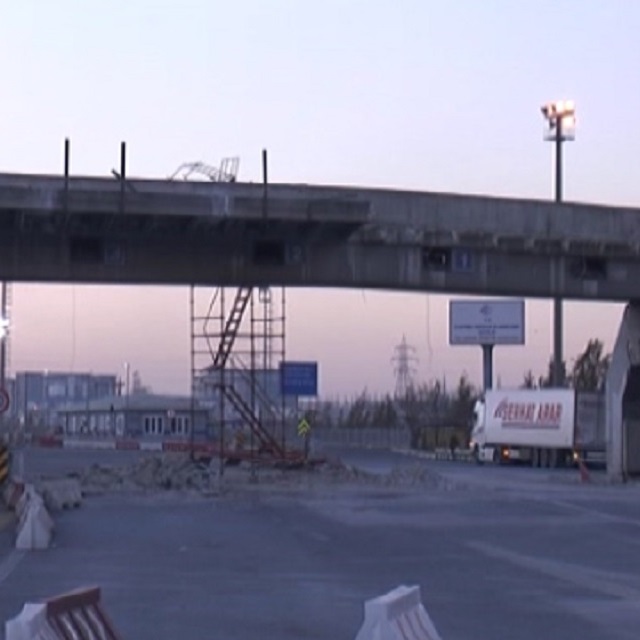 Mahmutbey gişelerde yıkım çalışmaları başladı