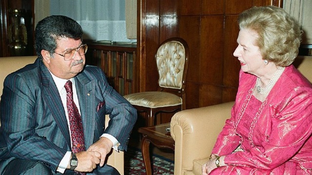 8. Cumhurbaşkanı Turgut Özal ile İngiltere'nin ilk kadın Başbakanı Margaret Thatcher  Çanakkale Savaşı'nın 75. yılı için Gelibolu'da yapılan anma törenleri için geldiği Türkiye'de törenlerden sonra Özal'la 1 saatlik bir görüşme yapmıştı. 