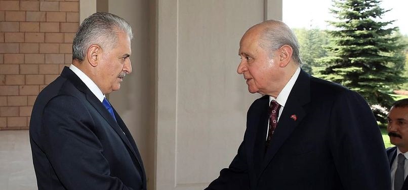Devlet Bahçeli ve Başbakan Binali Yıldırım 16 Nisan referandumundan önce zaman zaman bir araya gelmişti.