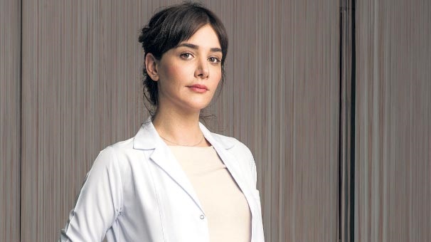 Algı Eke doktoru canlandırıyordu.