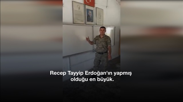 Mehmetçiğin köy okulunda çektiği görüntüler