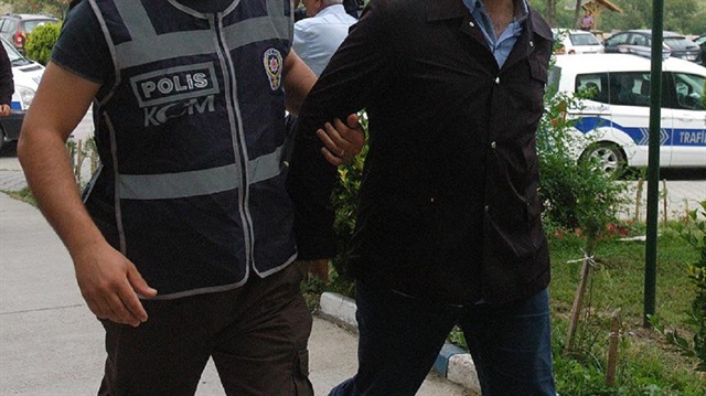Uşak Üniversitesinde 9 akademisyen açığa alındı