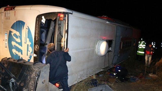 Yozgat’ta trafik kazası 3 ölü 43 yaralı