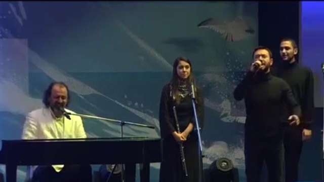Erdoğan’ı hayran bırakan Necip Fazıl performansı