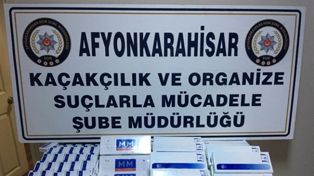 Polisin ele geçirdiği gümrük kaçağı sigaralar